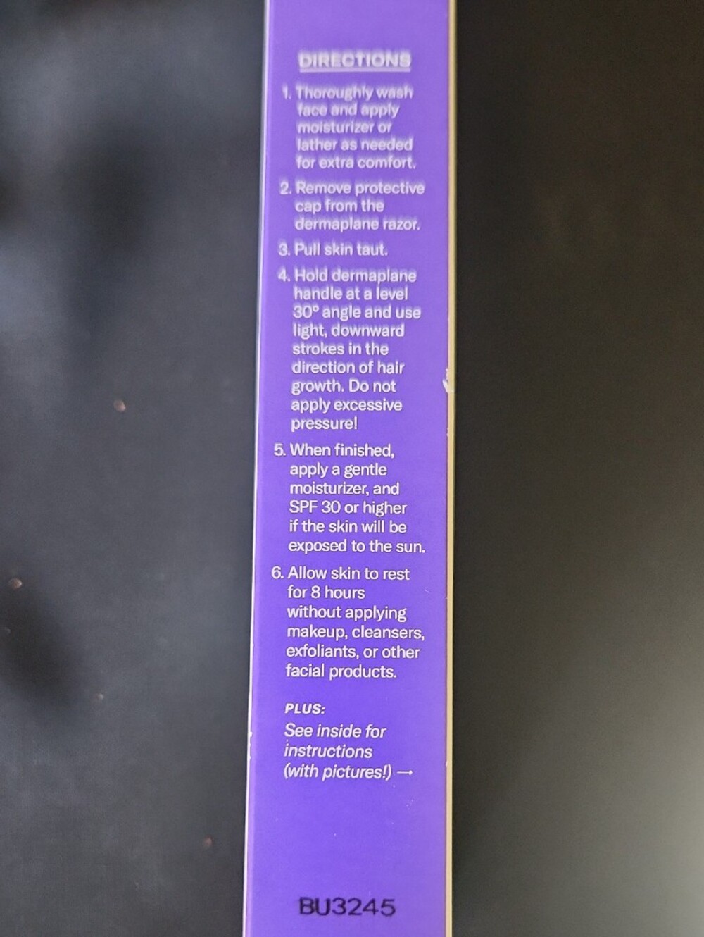 NIB Flamingo Purple Dermaplane Razor with Replacement Cartridge - Picture 3 of 4